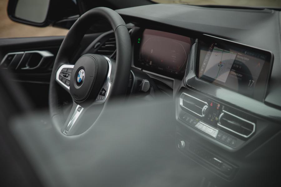 Детали интерьера BMW 228i xDrive Gran Coupe M Sport (F44) 2020 года  (NA) (фото 26 из 40)